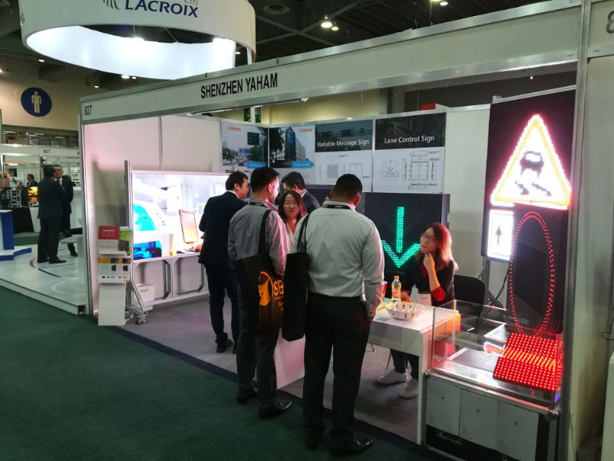 Yaham attended Intertraffic Mexico 2017 with traffic display products - yaham