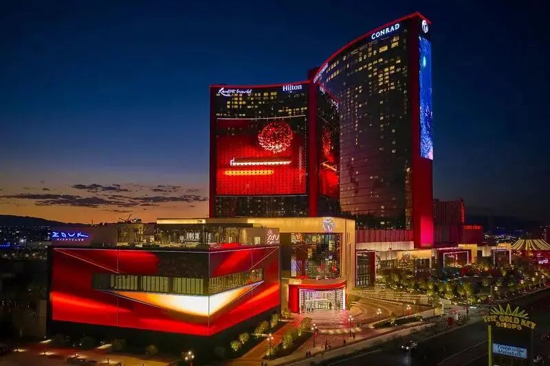 YAHAM creates over 15,000 m² of large screens for Las Vegas hotels! - yaham