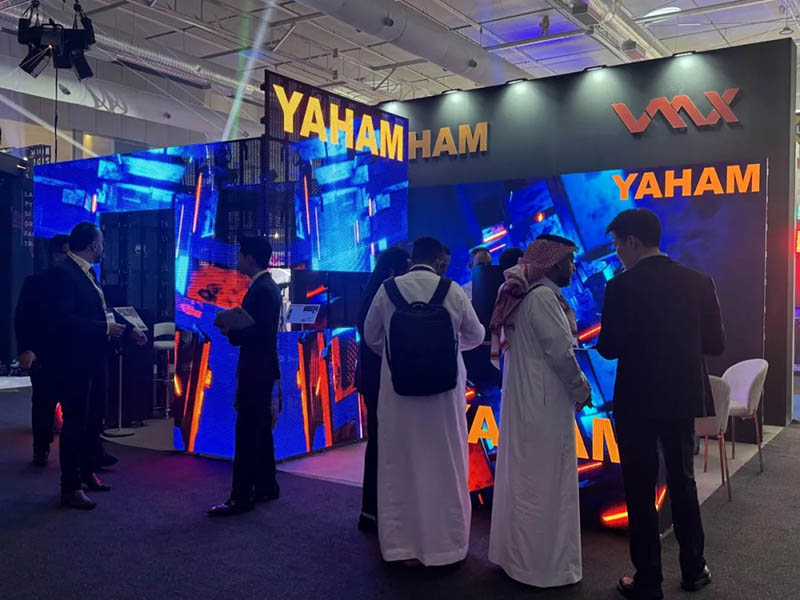 Live at SLS Expo - yaham