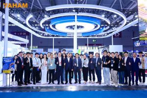 Yaham’s All-In-One Smart Display Solution Shine...