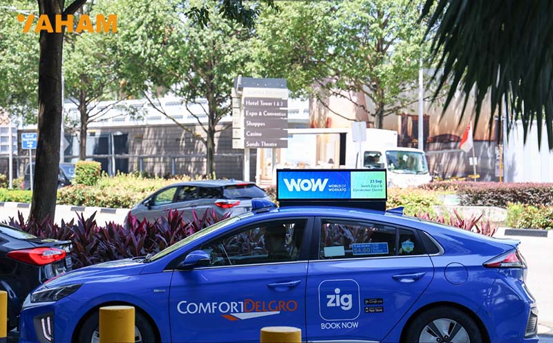 Revolutionizing Outdoor Advertising in Singapore with YAHAM's Taxi-Top LED Displays - yaham